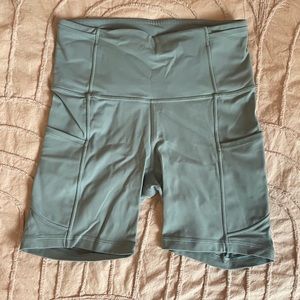 Fast and Free High-Rise Short 6” Blue Cast - Size 4